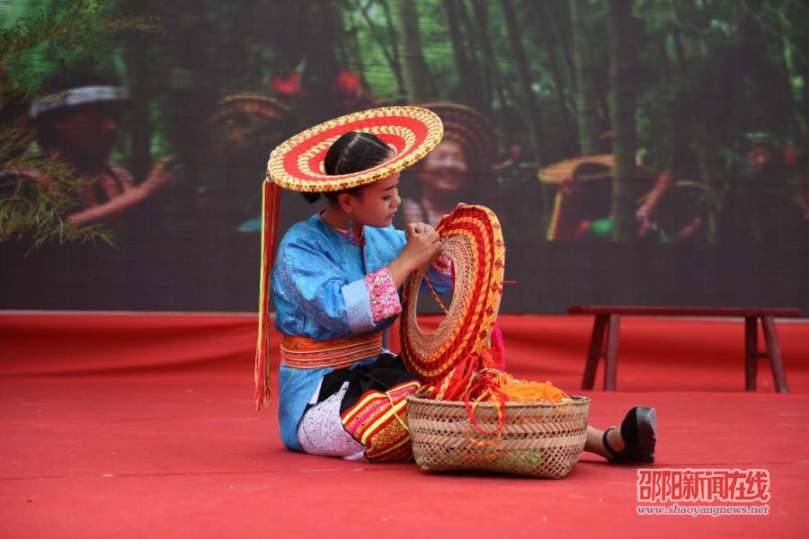 隆回县共同庆祝山界回族乡、虎行山瑶族乡建乡60周年