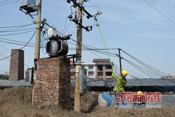 武冈市对城区11家砖厂拉闸断电 邵阳新闻在线