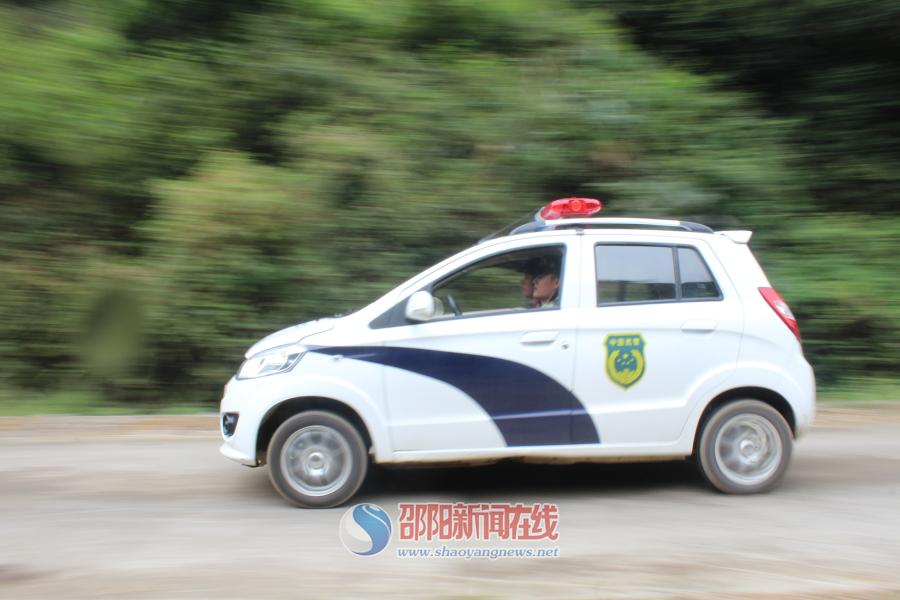 武警官兵眼中的大山变化