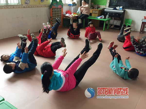 隆回六都寨镇公立幼儿园：“游戏+”教育点亮孩子快乐的童年_邵商网