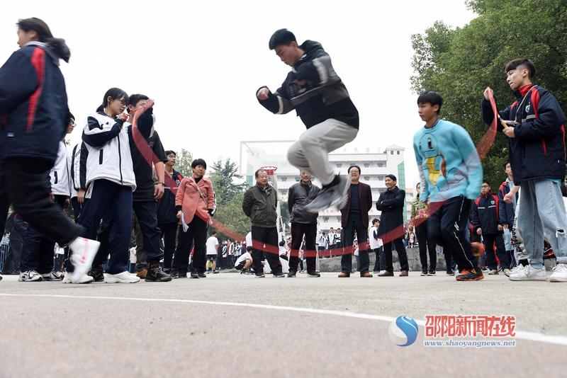 隆回县第一中学隆重举行2019年综合运动会