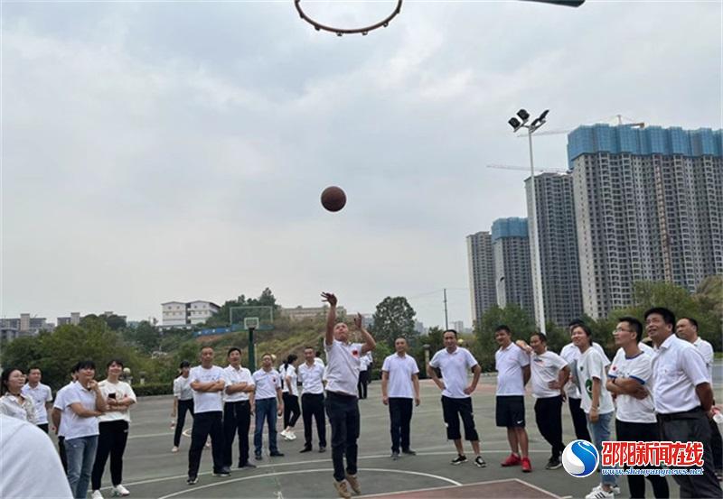 邵阳县卫生健康局举办趣味篮球赛活动_邵商网