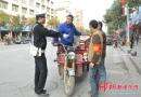 隆回县交警大队组织驾驶员开展文明交通劝导志愿服务