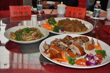 著名美食专家现场评选“武冈十大传统名菜”