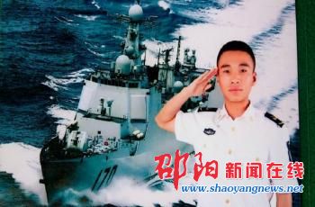 重病夫妻得到社会各界救援 送儿去当兵报社会恩德
