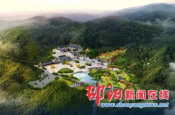 隆回县境内五大山峰风光独特 引来游客为之“倾倒”