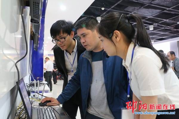 打造全光网城市 邵阳迈进“千兆光网新时代”