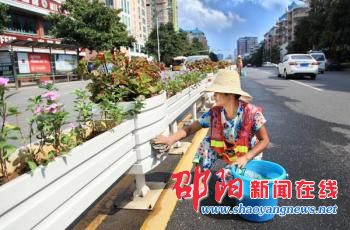 邵阳市对道路实施提质改造与街景改造 城区景观大提升