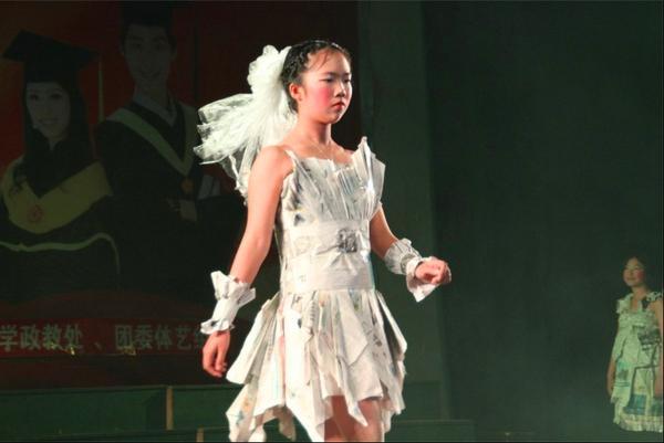 绥宁县“四八”姑娘节 记者深入探访那些幸运与不幸的女孩