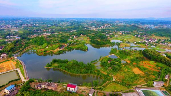 大祥区板桥乡以彩塘水库为轴心打造旅游观光圈