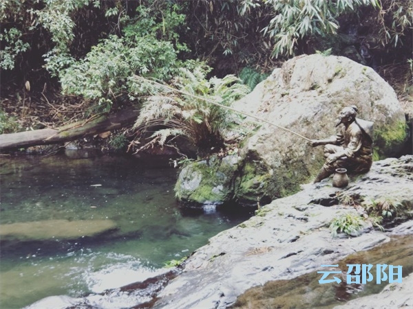 湘桂边界群众38年坚持联防护林防火