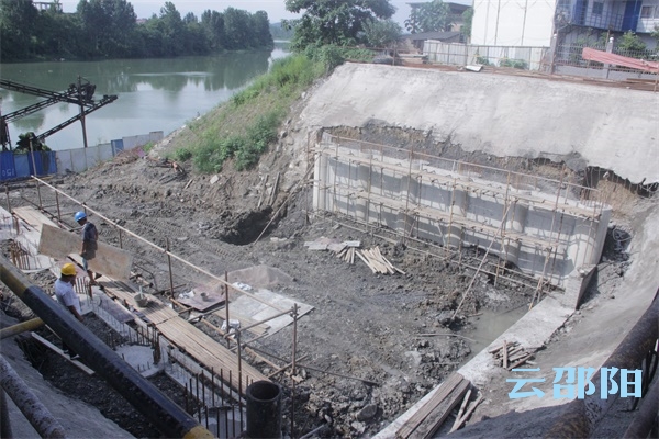 洄水头污水提升泵站加快建设 未来将解决污水直排问题