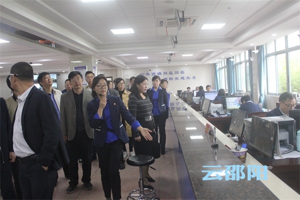 邵阳市公共资源交易中心开门纳谏
