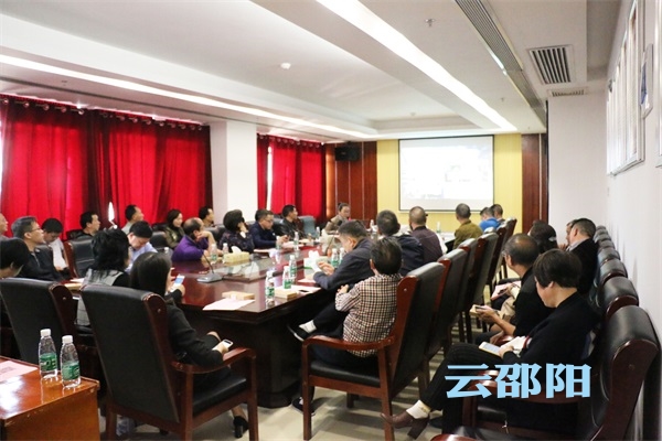 邵阳市委党校处干班学员调研邵阳日报社融媒体建设