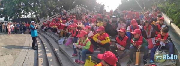 保护母亲河，邵阳日报小记者在行动