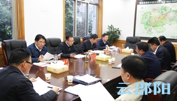 龚文密调度财税工作：多措并举确保实现全年目标任务