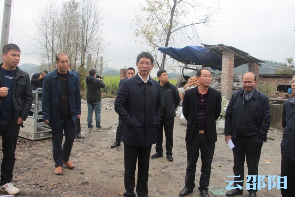 给群众交代，为企业撑腰，向污染问责！刘事青到邵阳县督办环保整改重点交办件办理工作