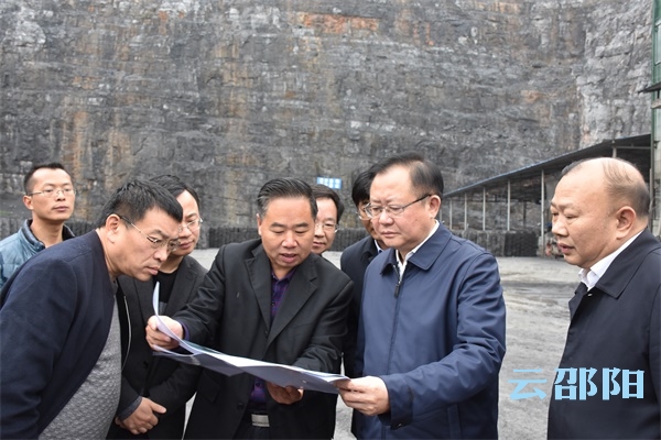 龚文密城步调研：全面完成易地扶贫搬迁任务 切实抓好突出环境问题整改