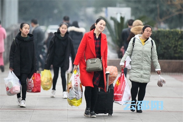 邵阳拍客 | 哪个春运表情被你get到了？