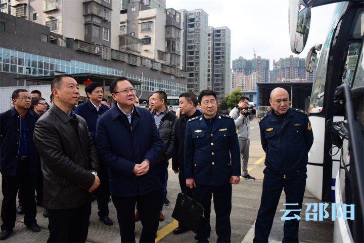 坚决扛起保一方平安的政治责任丨市委市政府领导贯彻落实习近平总书记重要指示精神，带队督查、层层压实安全生产工作综述