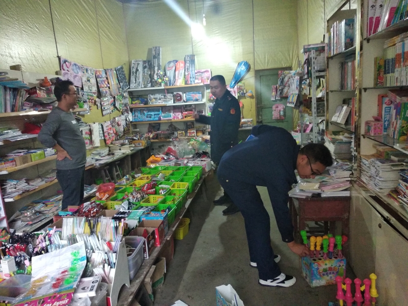 邵东县市场监督管理局流光岭所开展儿童和学生用品安全守护行动