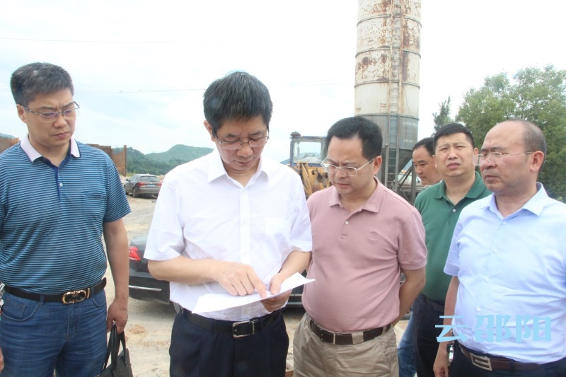 刘事青到邵阳县督察生态环境重点问题整改工作：采取强有力的具体措施，坚决完成各项整改任务