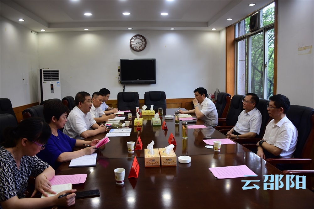 龚文密刘事青会见罗裕樟