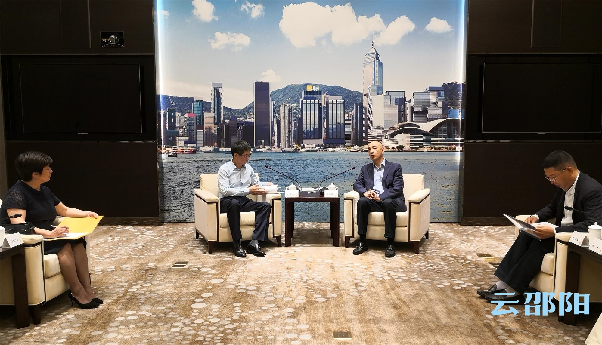 刘事青赴深圳开展招商活动：全面对接大湾区实施精准招商