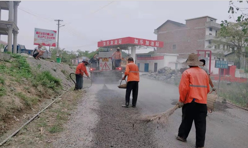 新邵县公路局提前做好国庆公路安全保畅工作