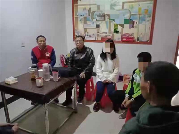 隆回军休干部罗先智：舒心疗养“拐”先休 爱心助学担使命