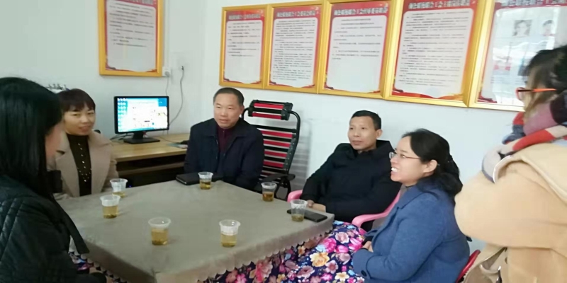 邵阳市北塔区教育局到高平镇看望支教老师