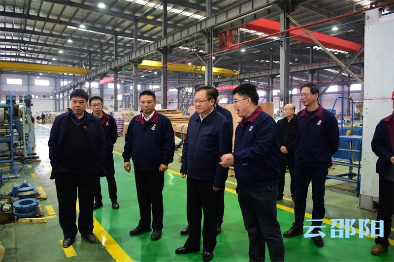 龚文密在邵阳经开区调研：提高产品科技含量 推动企业做优做强