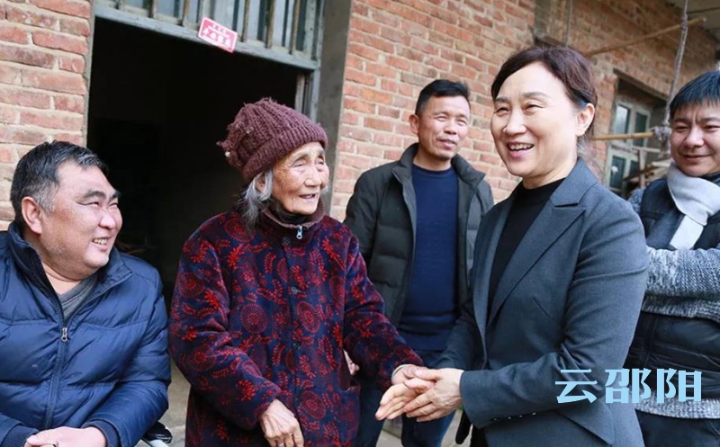 李微微在邵阳县调研时强调：更好发挥委员主体作用 持续深化“双助·双行动”