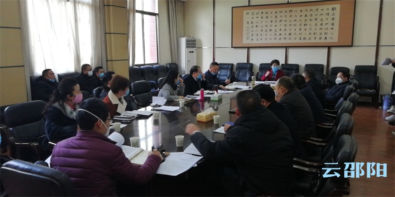 周迎春调度新型冠状病毒感染的肺炎疫情防控宣传工作