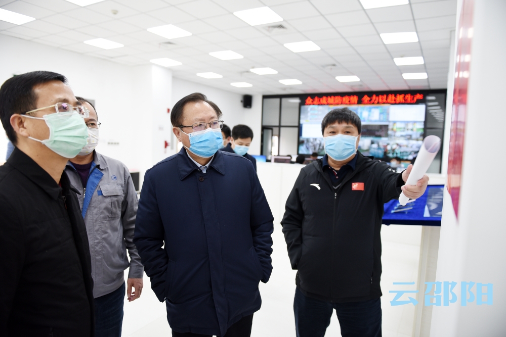龚文密到邵阳经开区指导企业复工复产形势下的疫情防控工作​