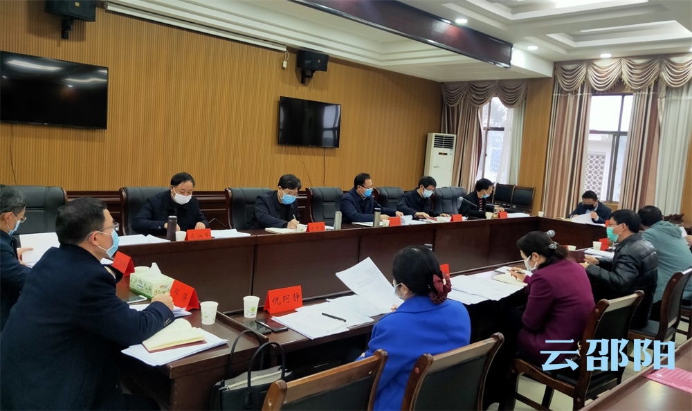 龚文密调度市城区疫情防控工作：以更严更硬的措施 抓好基层防控