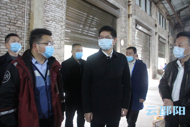 刘事青走访市区外卖快递、客运车站、公交车等交通物流运输领域复工复产情况：逐步有序恢复交通运力 “润物有声”提振复业信心