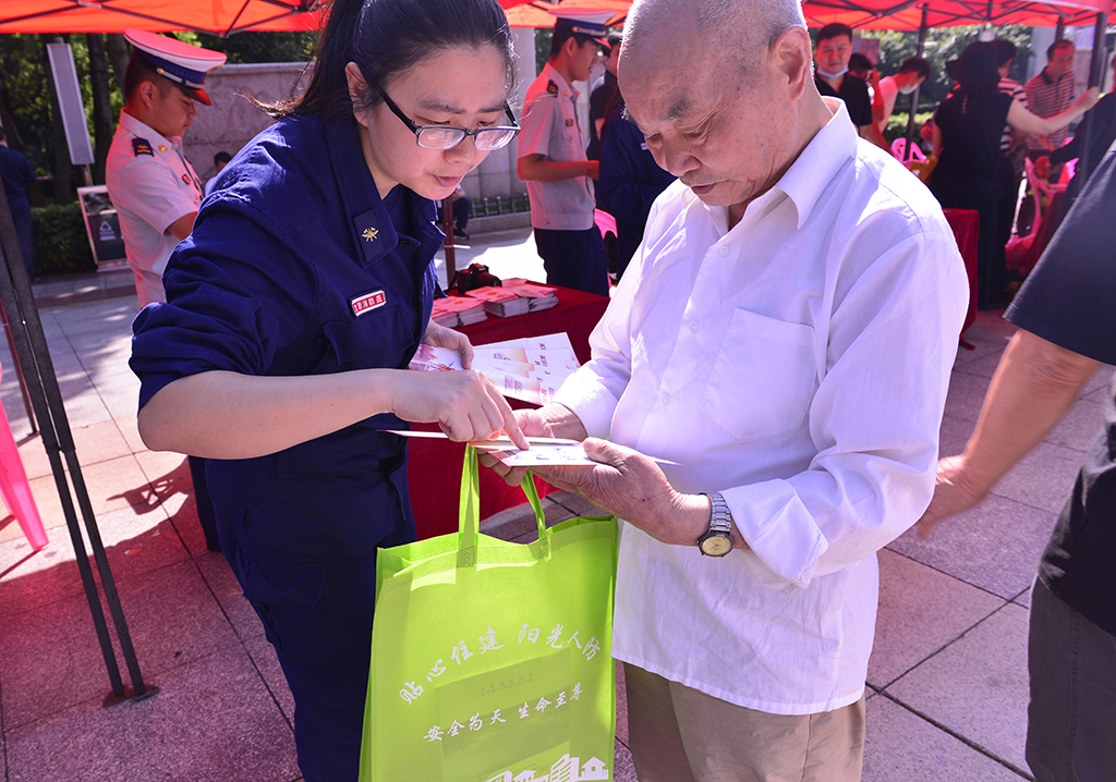 邵阳市开展5.12防灾减灾日宣传活动