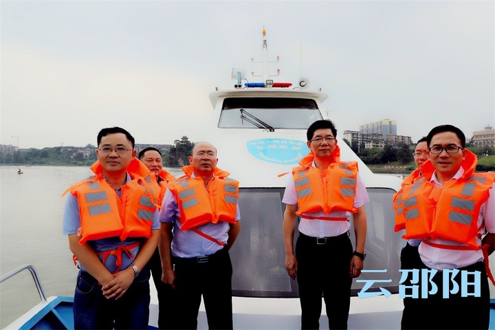 刘事青到资江市区段巡河：高标准严要求落实河长制工作  确保邵阳各水域水质持续改善