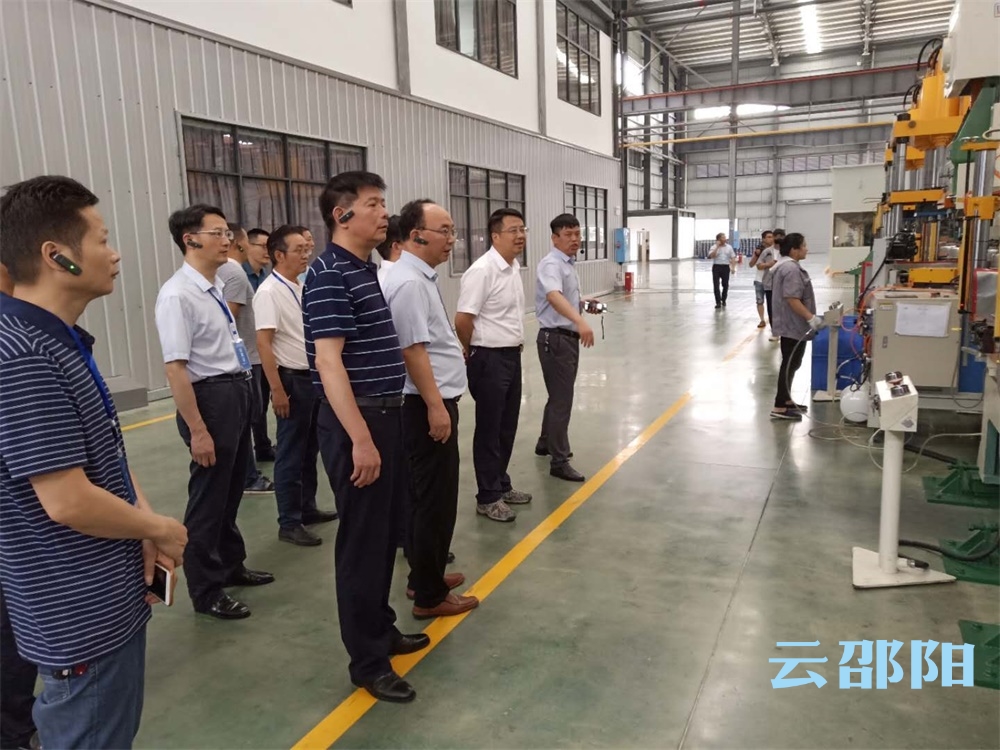 邵阳：实现电商销售多点开花
