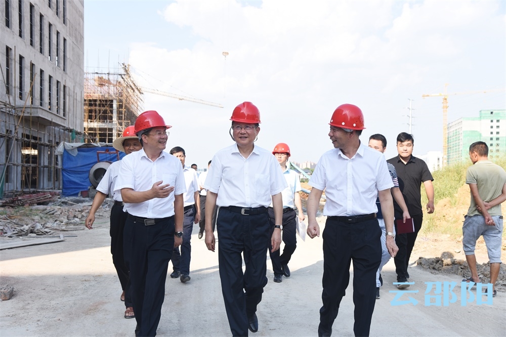 龚文密在邵阳经开区调研：全力以赴推进项目建设 确保项目早建成早投产早见效