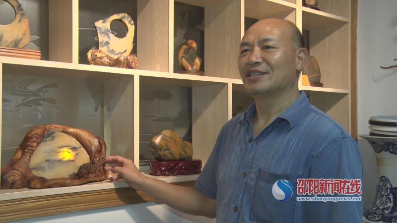 绥宁奇石大放异彩，免费接待游客近万