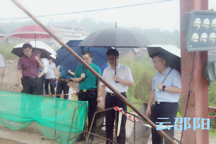 刘事青督导全市突出生态环境问题整治工作：争分夺秒抓整改 查漏补缺防反弹