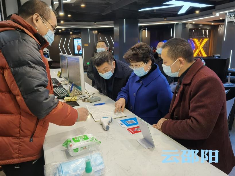 周迎春检查节前文旅市场安全生产和疫情防控工作：严把安全关 精准落实防控措施