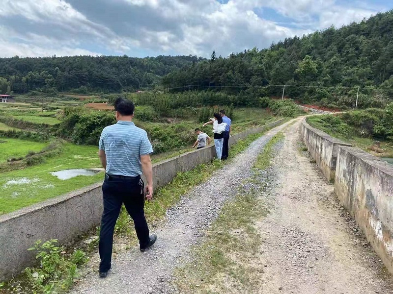 新宁县回龙寺镇：水库安全大检查  筑牢防汛“安全堤”