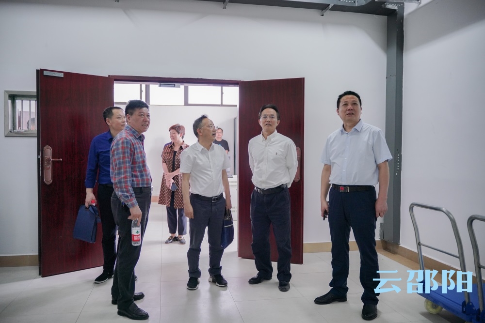 王瑰曙到邵阳督查高考组考工作