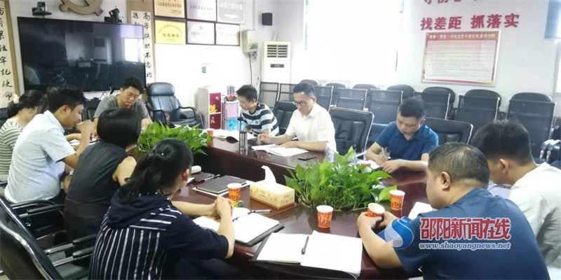 新宁县委书记邓涛到高桥镇调研指导工作