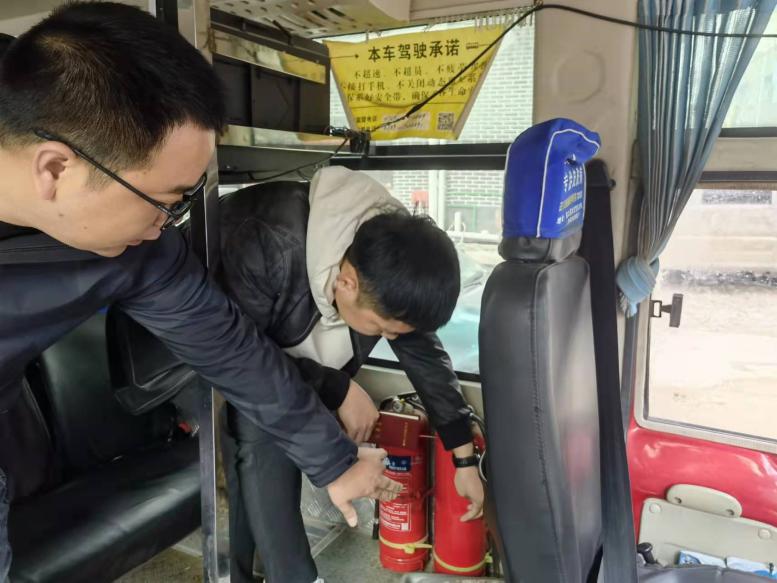 洞口县古楼乡：安全生产不松懈 安全检查不停步
