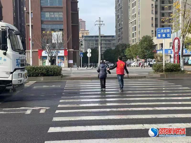 邵阳农商银行：志愿服务践初心

