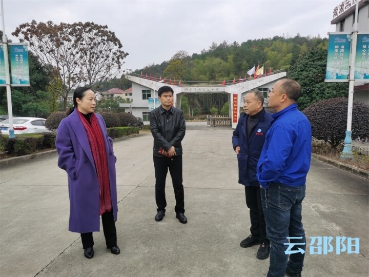 仇珂静检查民爆、危货运输企业安全生产工作